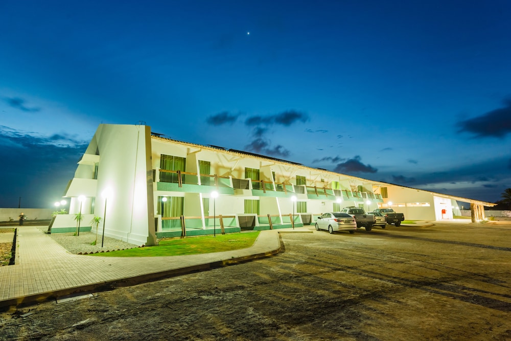 Arrey Hotel Beach 4/48