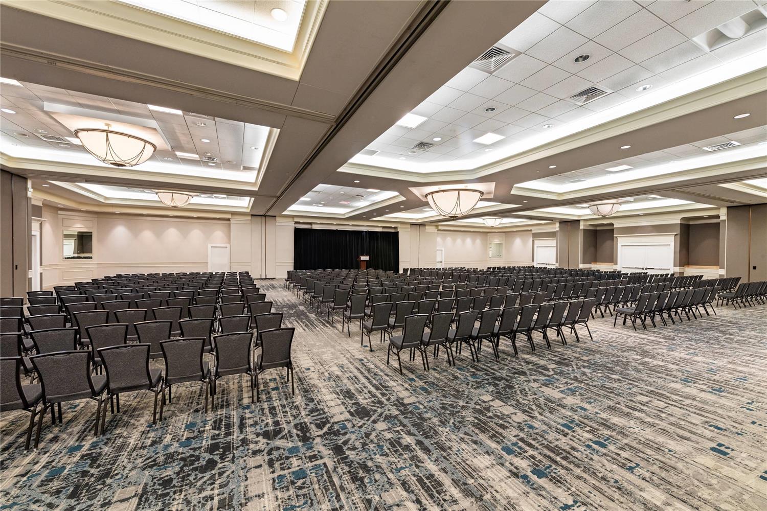 Radisson Hotel Fairview Heights - St. Louis 30/33
