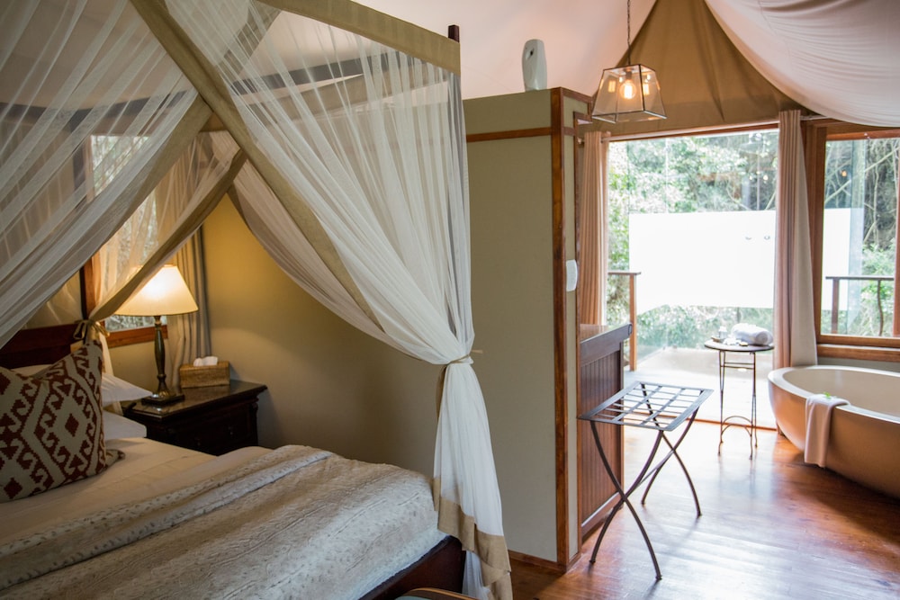 Botlierskop Private Game Reserve 14/83