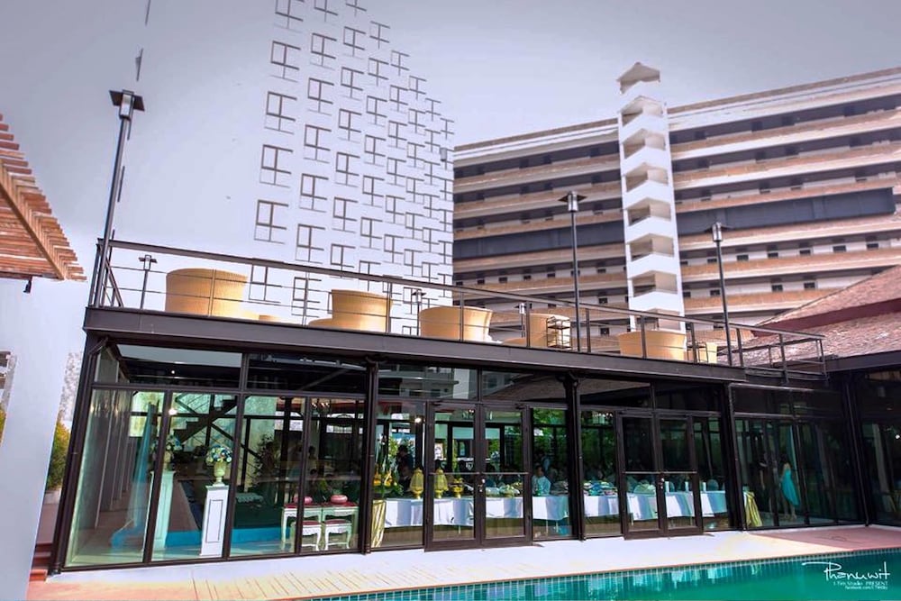 Napalai Hotel 4/73