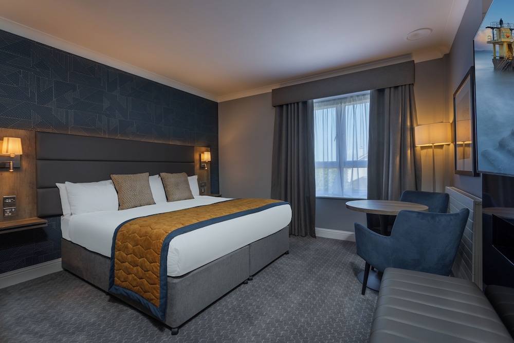 SUPERIOR, DOUBLE BED