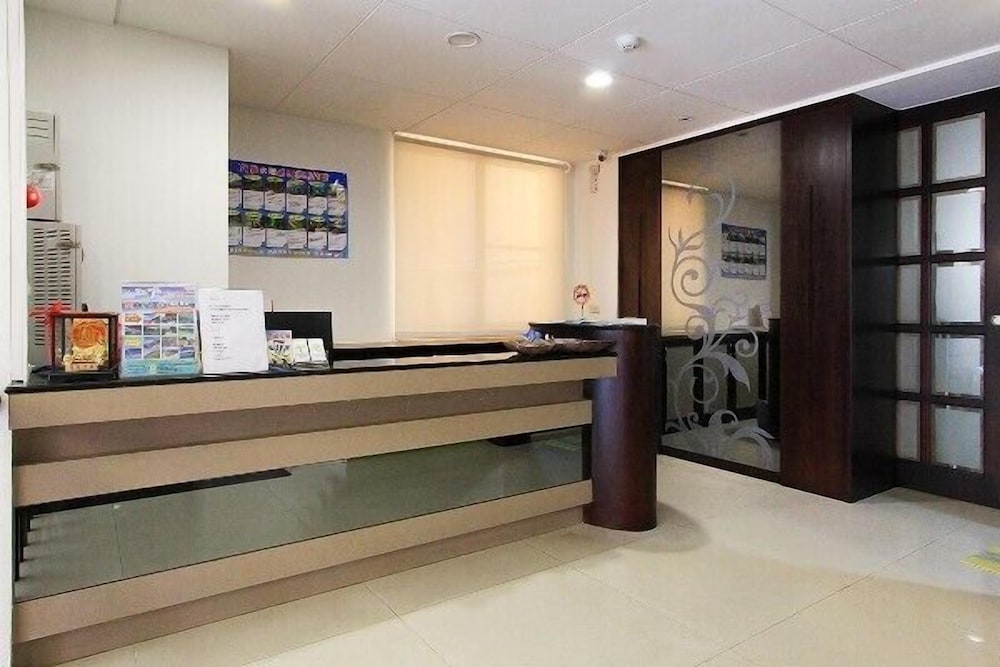 Yu Sen House 4/55