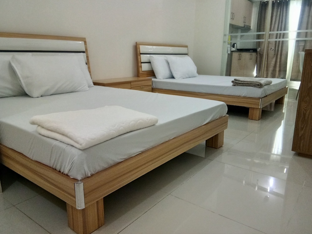 condo, 2 queen beds