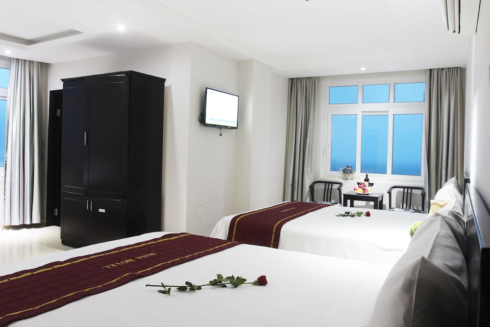Misa Hotel 32/75