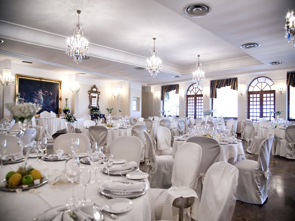Hotel Villa Cimmino 37/57
