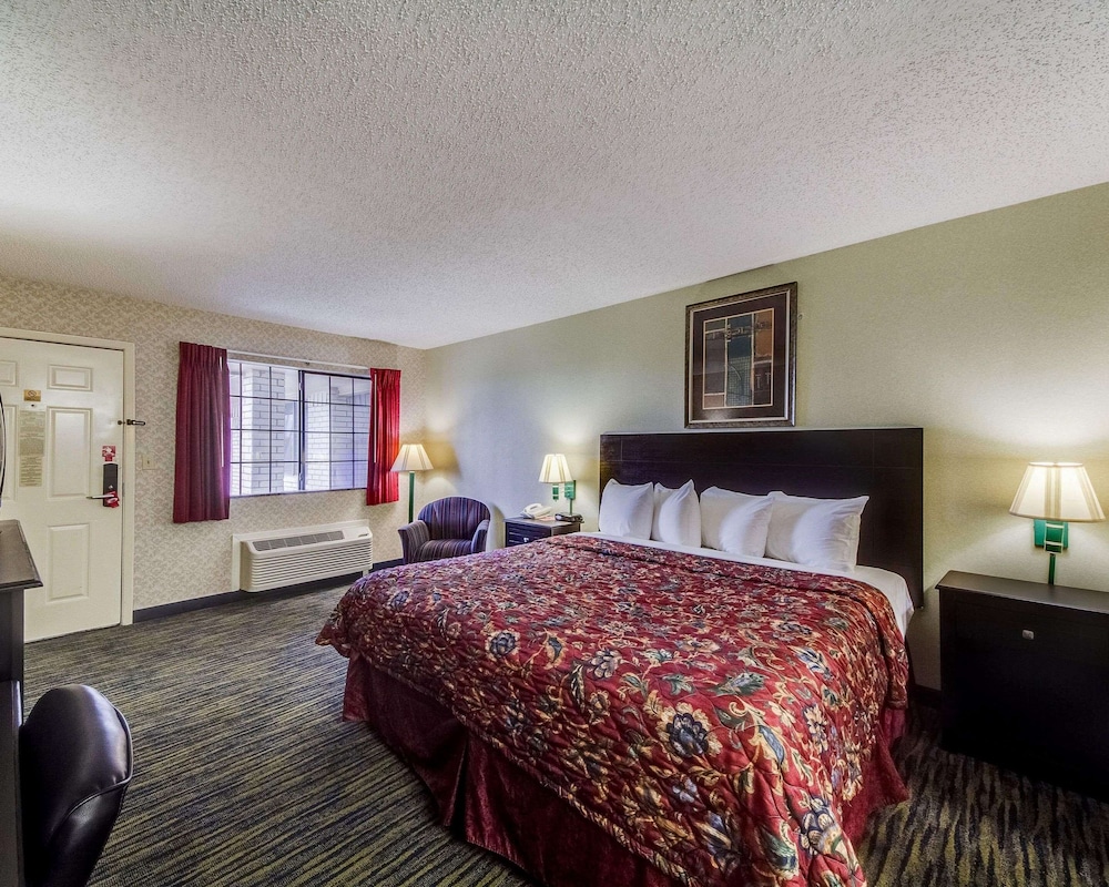 Econo Lodge Falfurrias 17/31