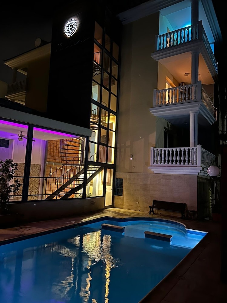 St Elena Boutique Hotel 25/50