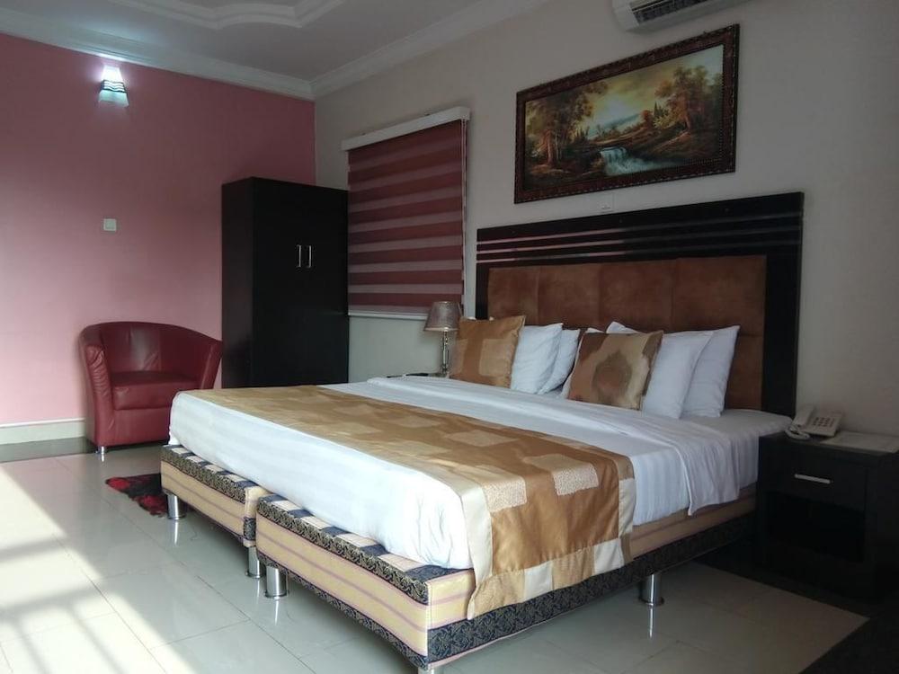 Jesuit Continental Suites 8/28