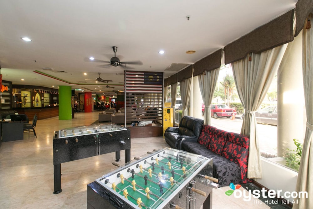 Coral Bay Resort 33/63
