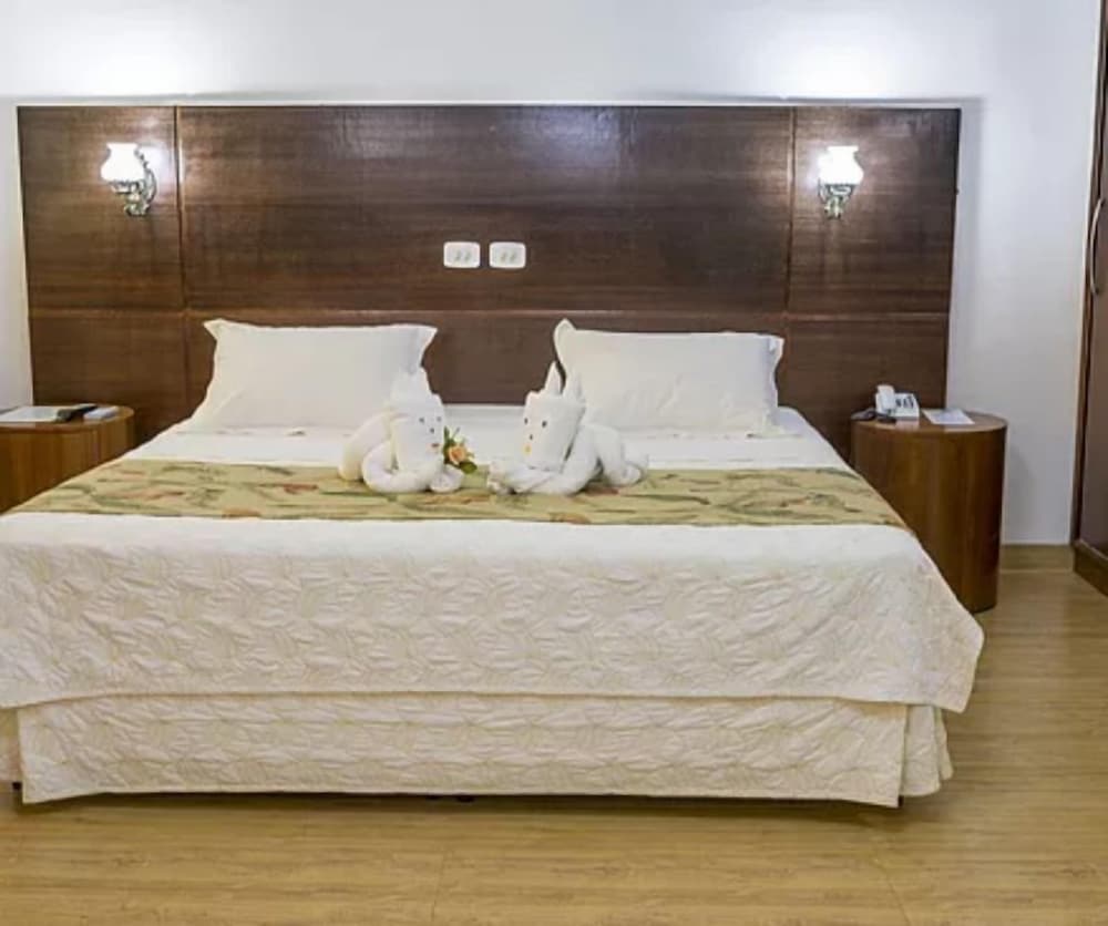 Suite, King Bed