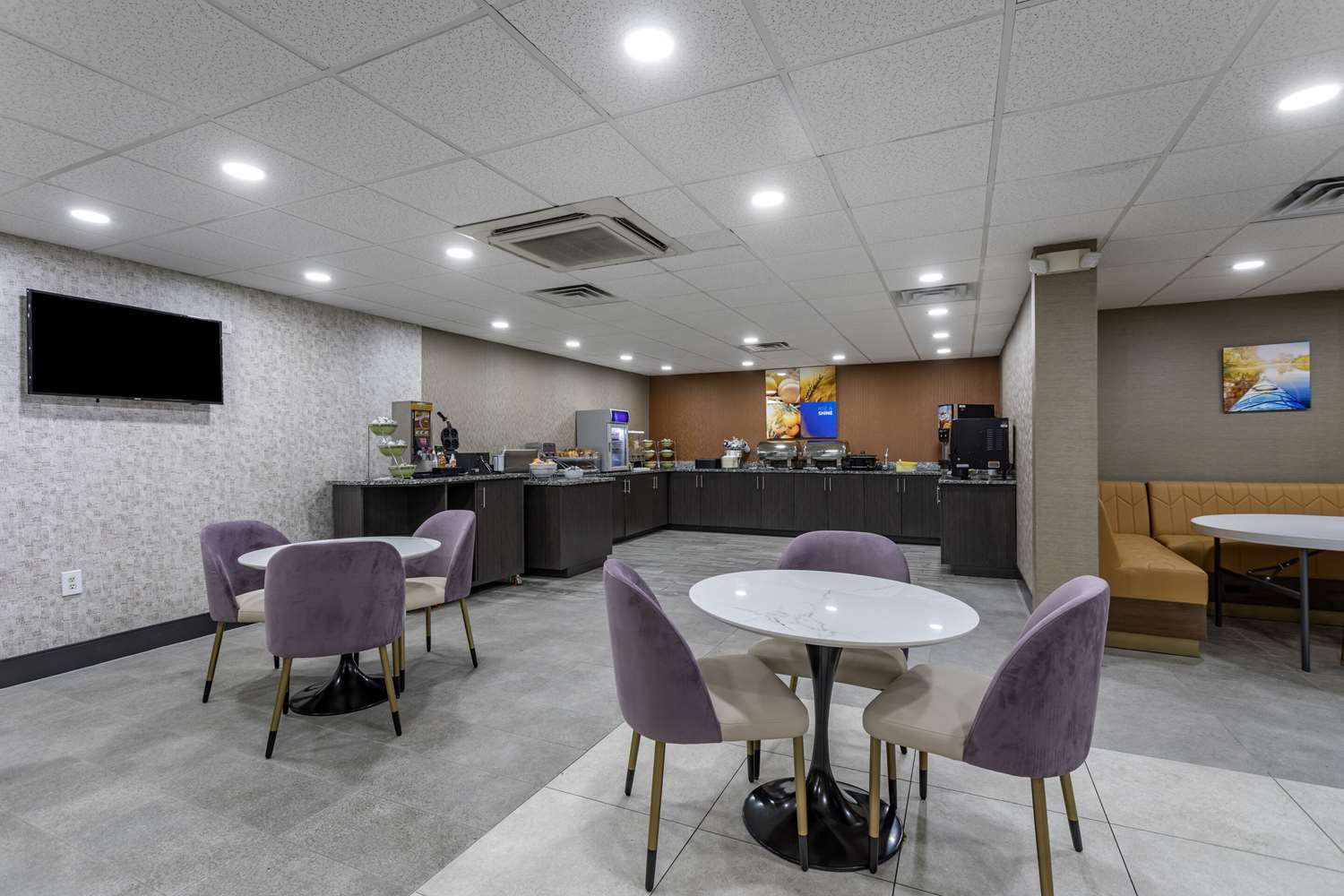 Comfort Inn & Suites Nashville Downtown - Stadium 8/16