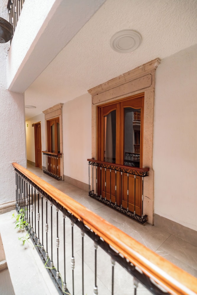 Hotel Santiago de Compostela 9/66