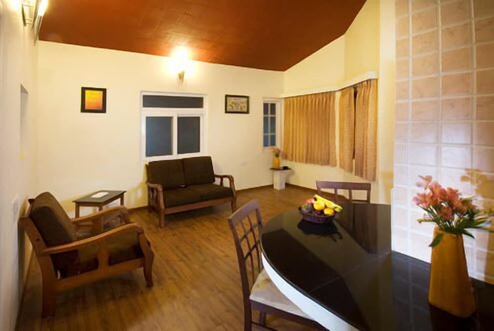 Sabol Holiday Resorts 12/30