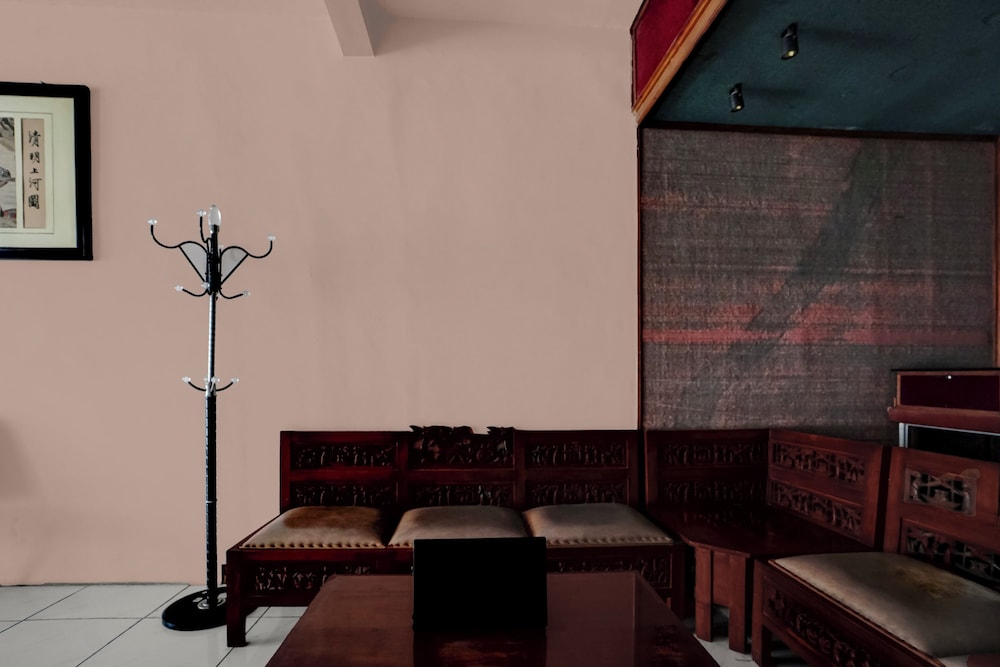 Hotel O near Ciputra World Surabaya formerly Darmo Residence 46/60