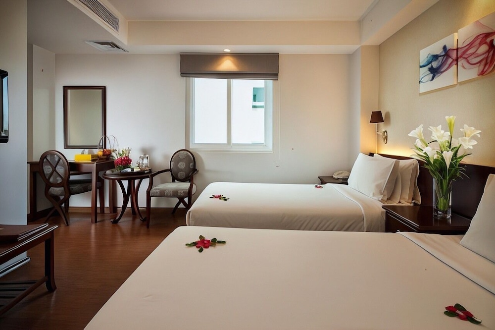 Skylark Boutique Hotel 44/50