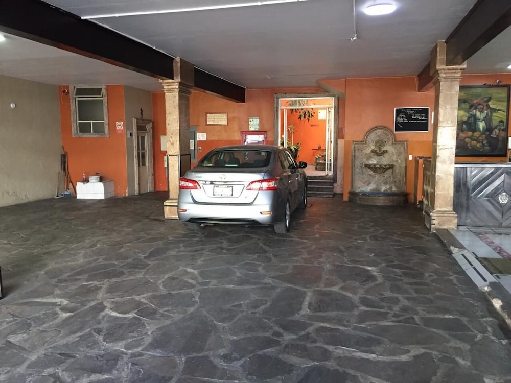 Posada Hidalgo Inn 6/40