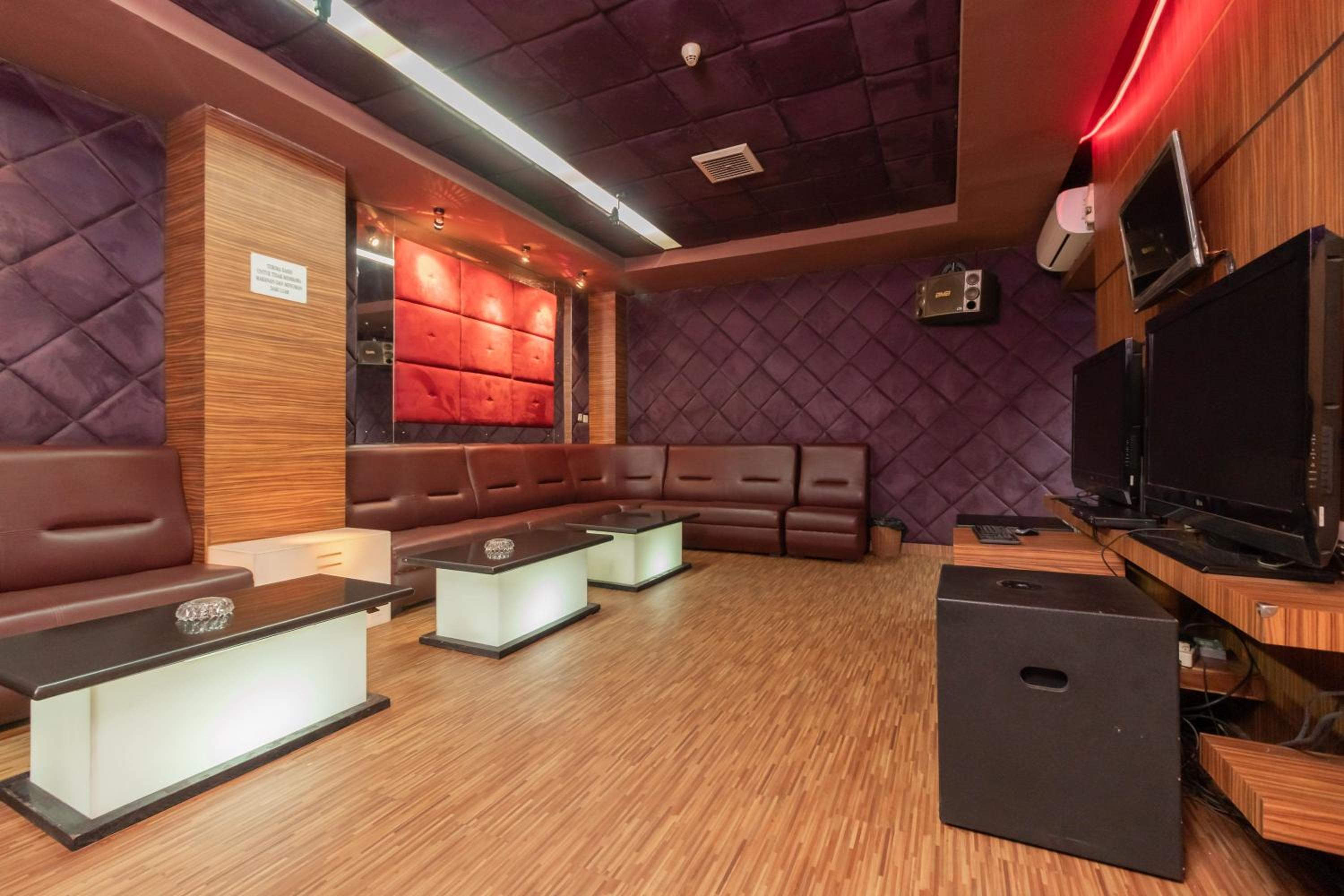 OYO 180 Hotel Mirah (Mirah Hotel) 42/55