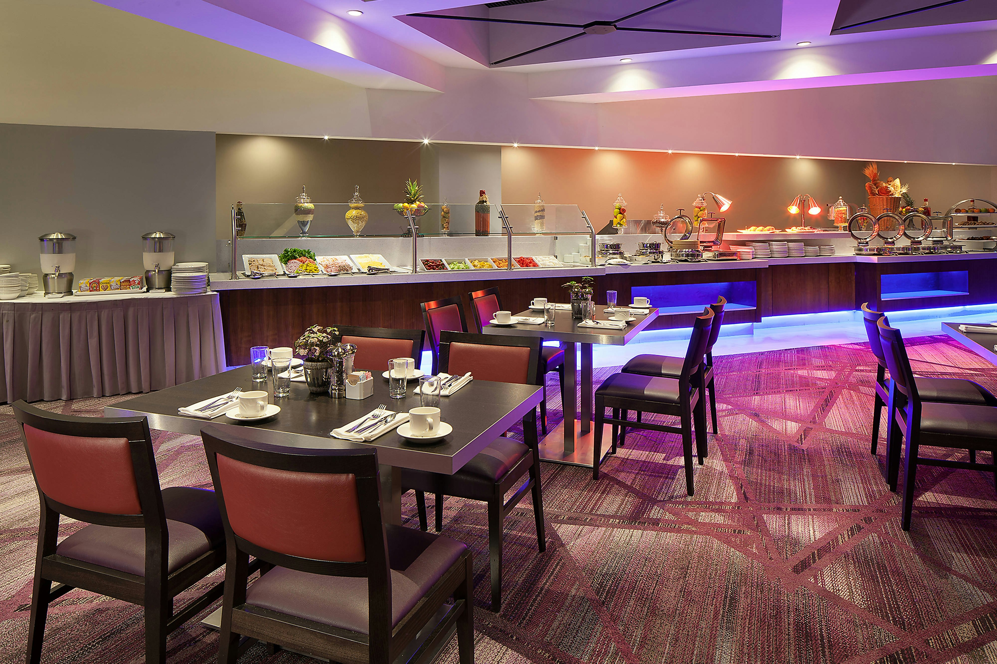 Sheraton Gateway Los Angeles Hotel 25/65