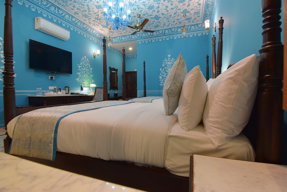 Umaid Farm Resort A Legacy Vintage Stay In Jaipur 14/50