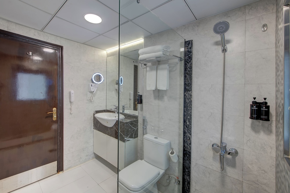 Vendome Plaza Hotel