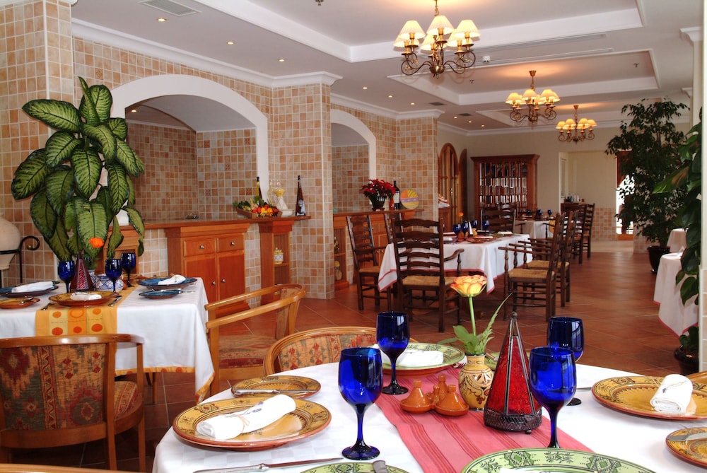 Treffen House Doha next to Msheireb Metro Station and Souq Waqif 47/64