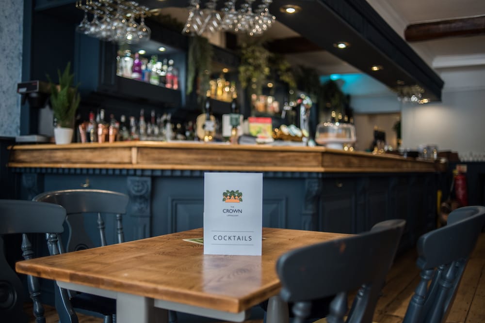 The Crown Inn 28/34