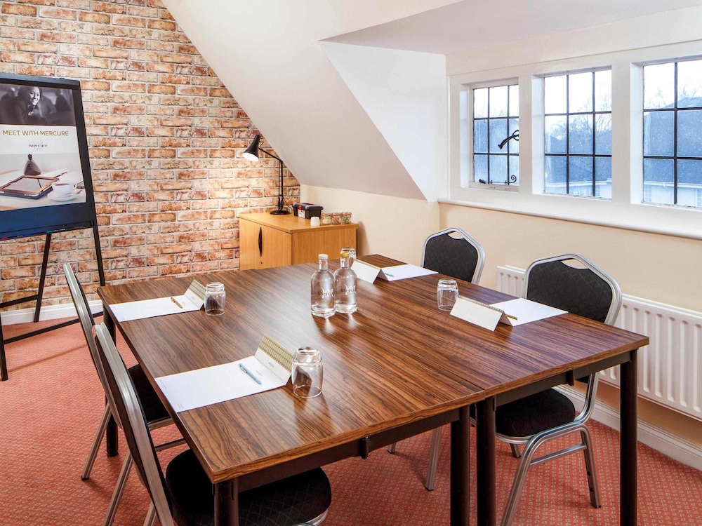 Mercure Tunbridge Wells 53/75