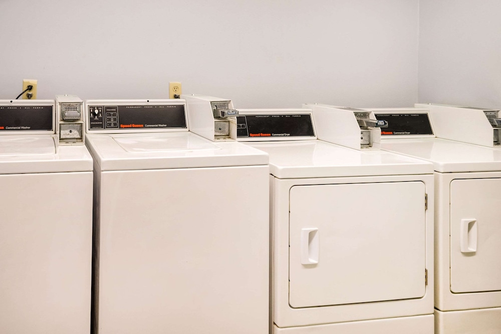 Econo Lodge Moss Point - Pascagoula 21/29