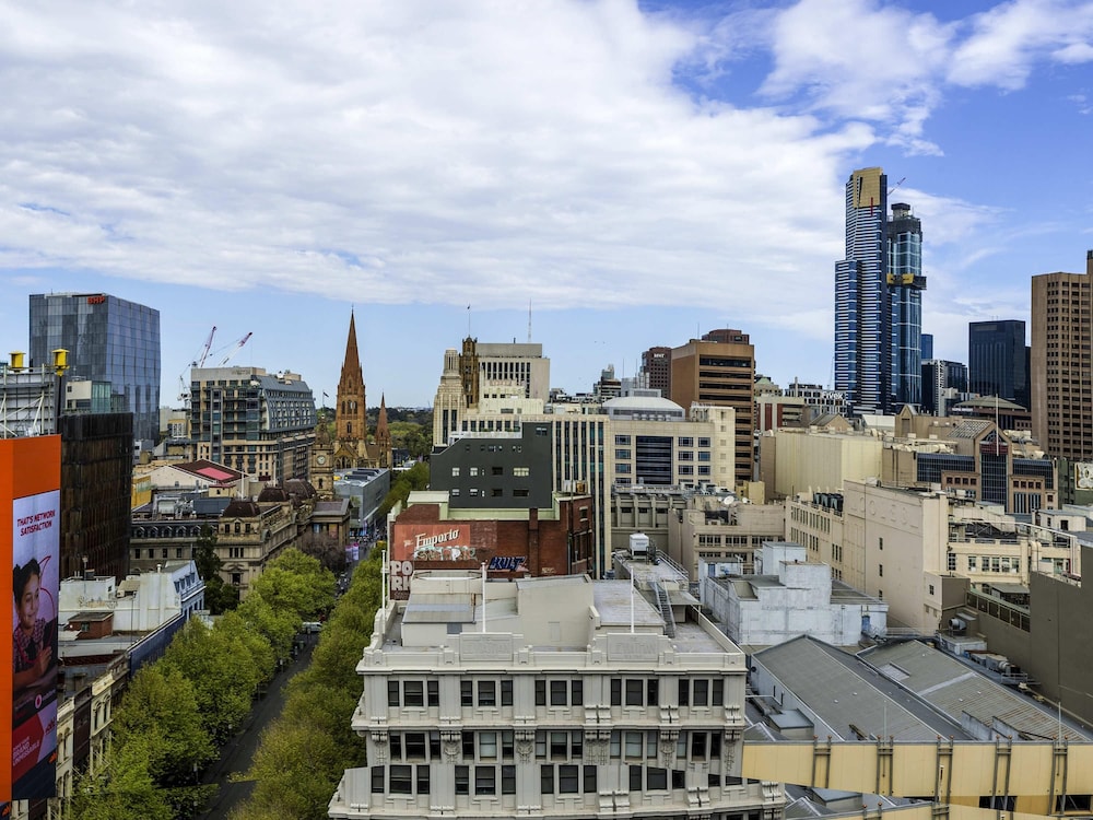 Pullman Melbourne City Centre 5/80