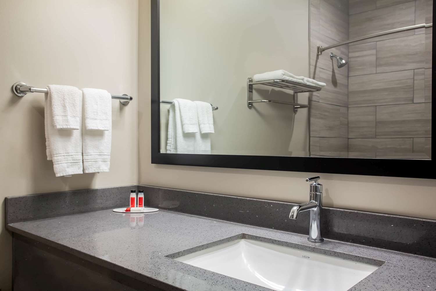 Super 8 by Wyndham St. Louis North 12/13
