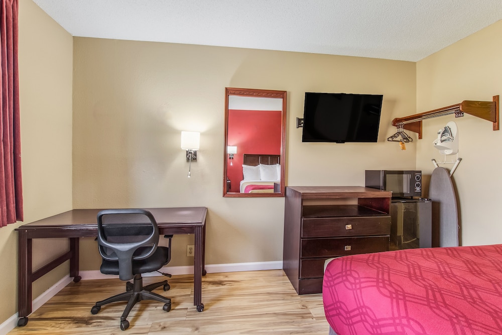 Econo Lodge Shelbyville KY 28/30