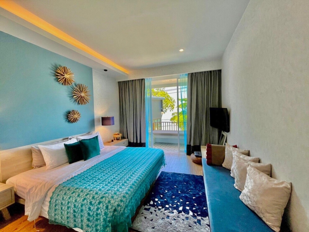 Mukrada House 24/50