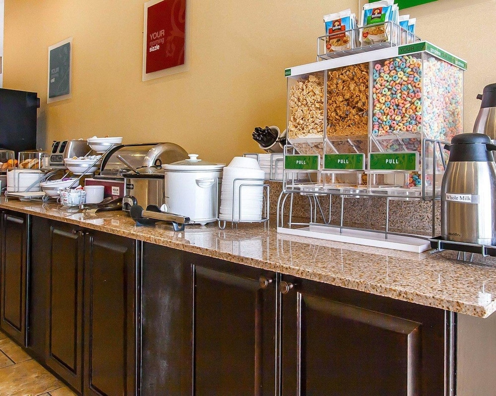 Comfort Suites Jackson Cape Girardeau 10/63