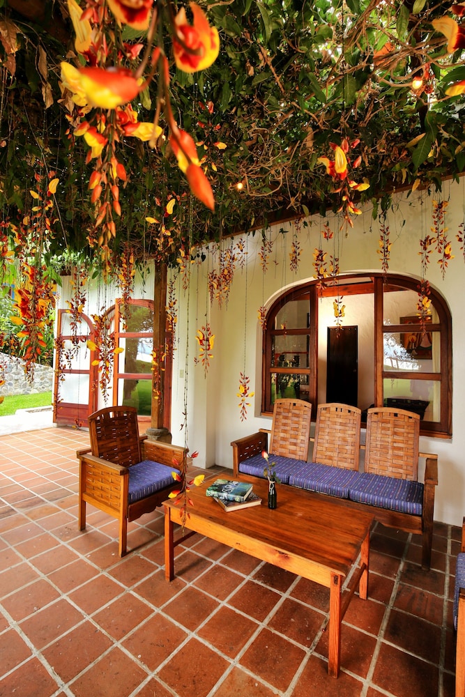 VILLA SANTA CATARINA 7/48