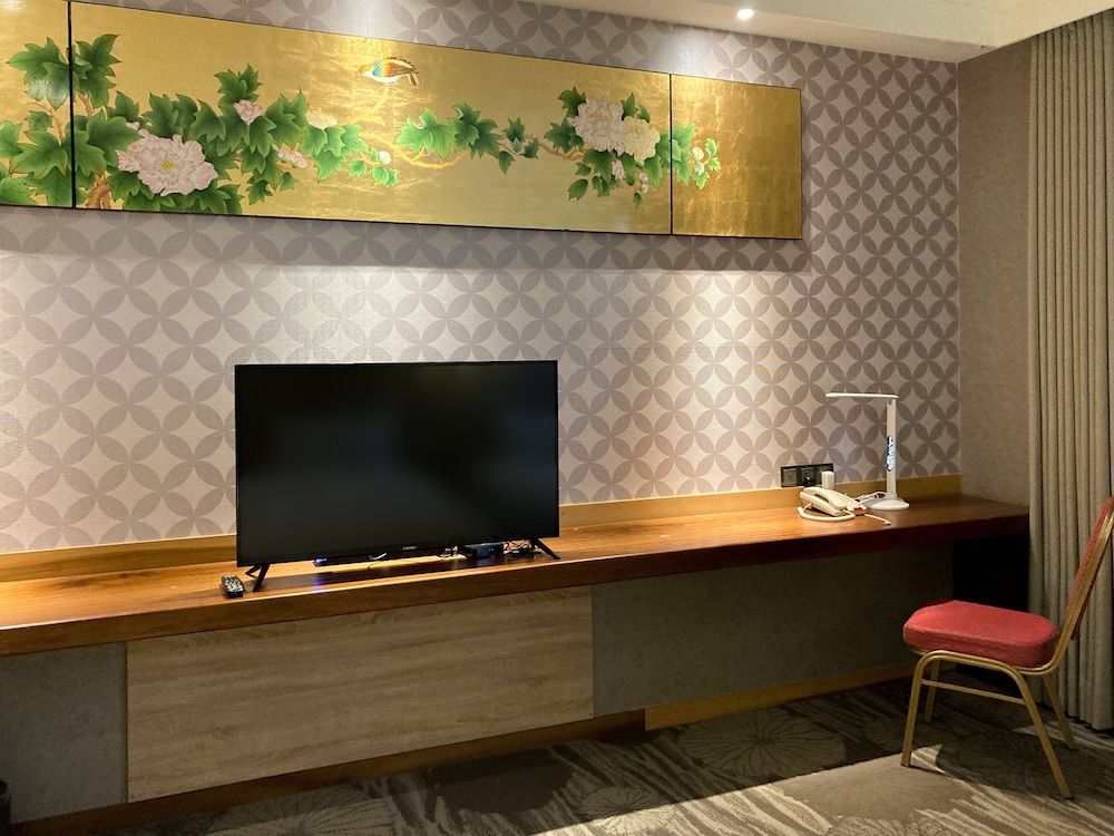 CHECK inn Select Tainan YongKang 50/60
