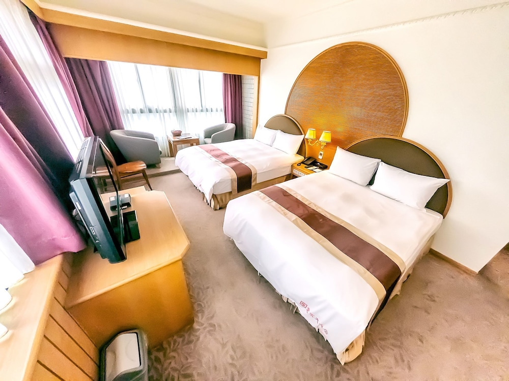 FoungJia Hotel 12/26