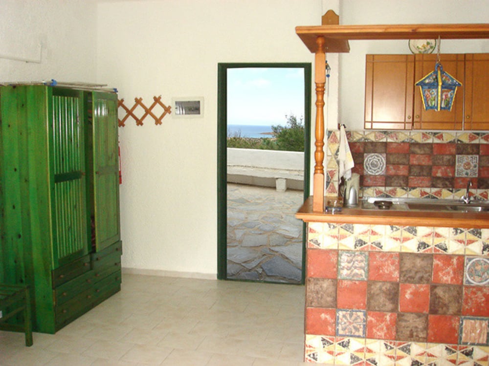 Finiki View Hotel Apartments 11/50