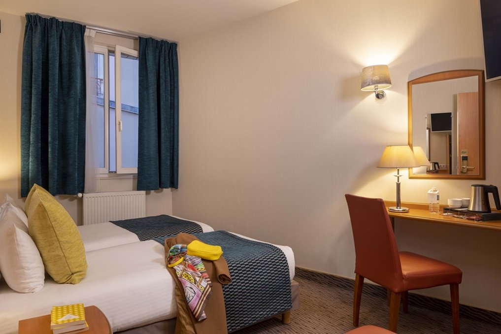 Hotel L'interlude 23/81