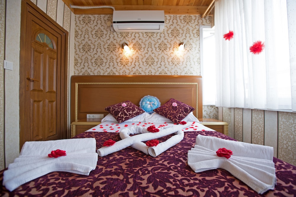 Sirkeci Emek Hotel 34/64