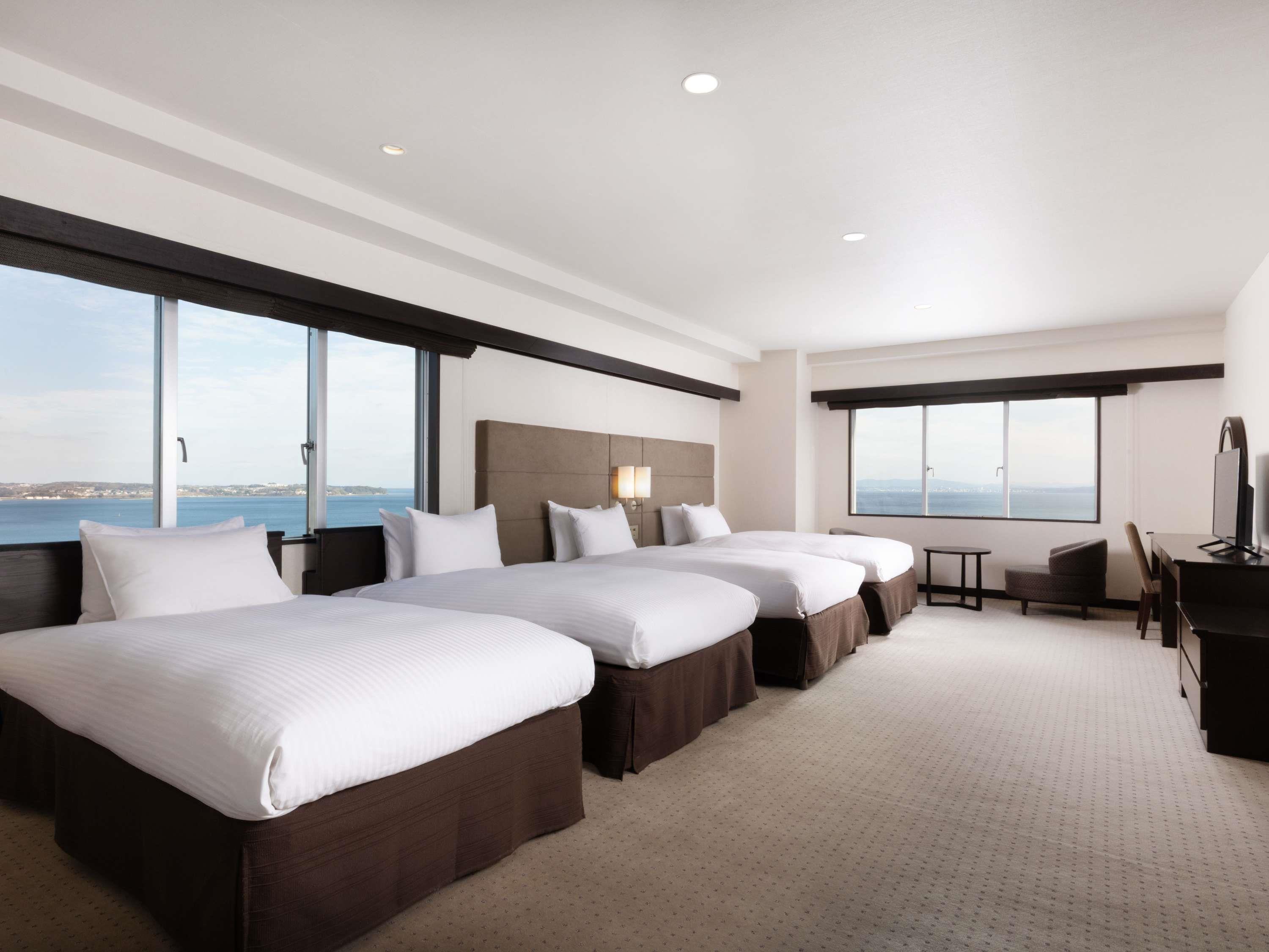 Deluxe, Suite, Single, 6 Beds, Ocean or Sea View