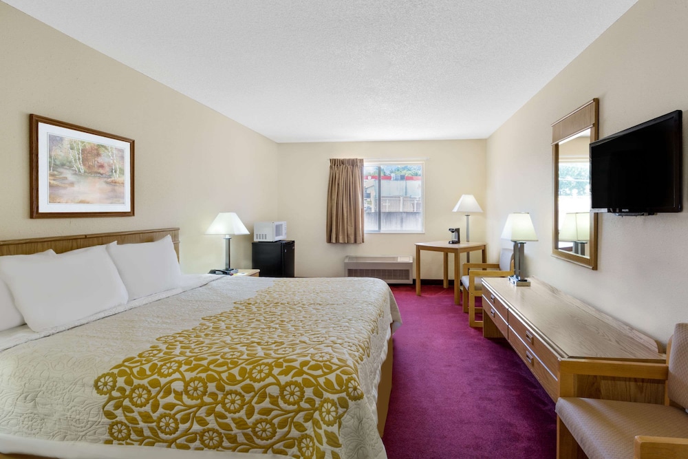 Days Inn By Wyndham Jackson 21/49