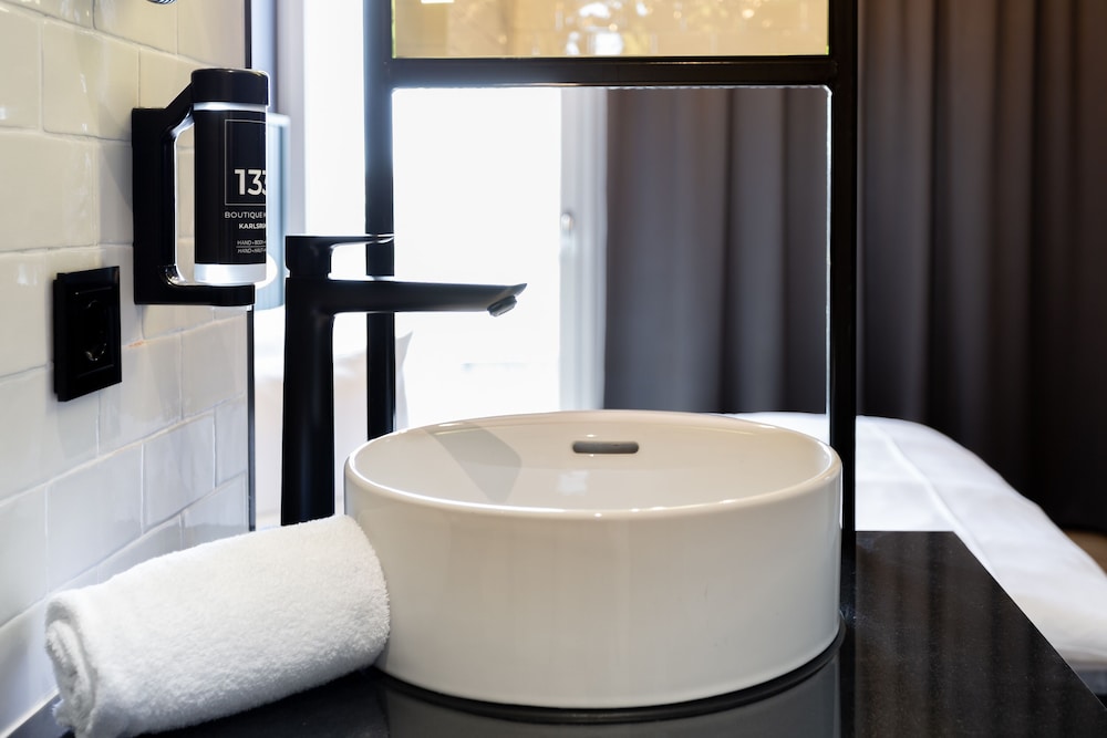 133 Boutique Hotel 38/39