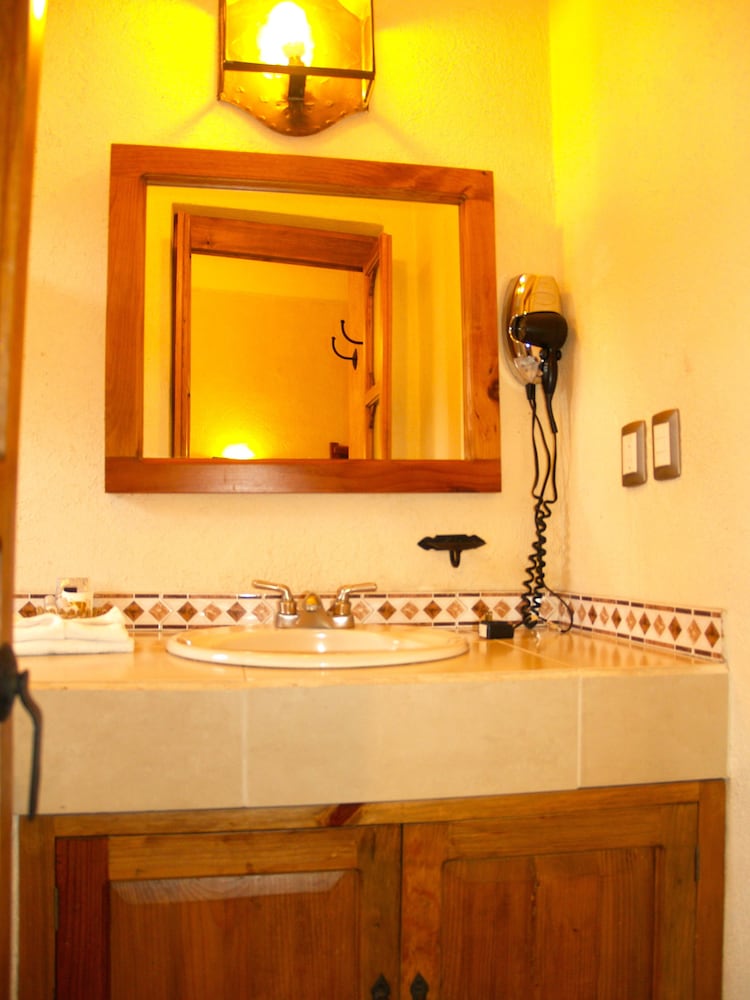 Hotel Refugio del Angel 24/49