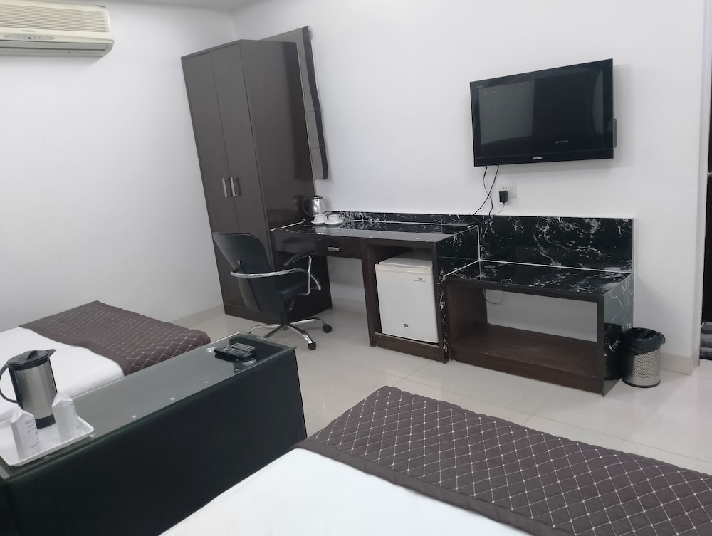Sohi Residency 57/65