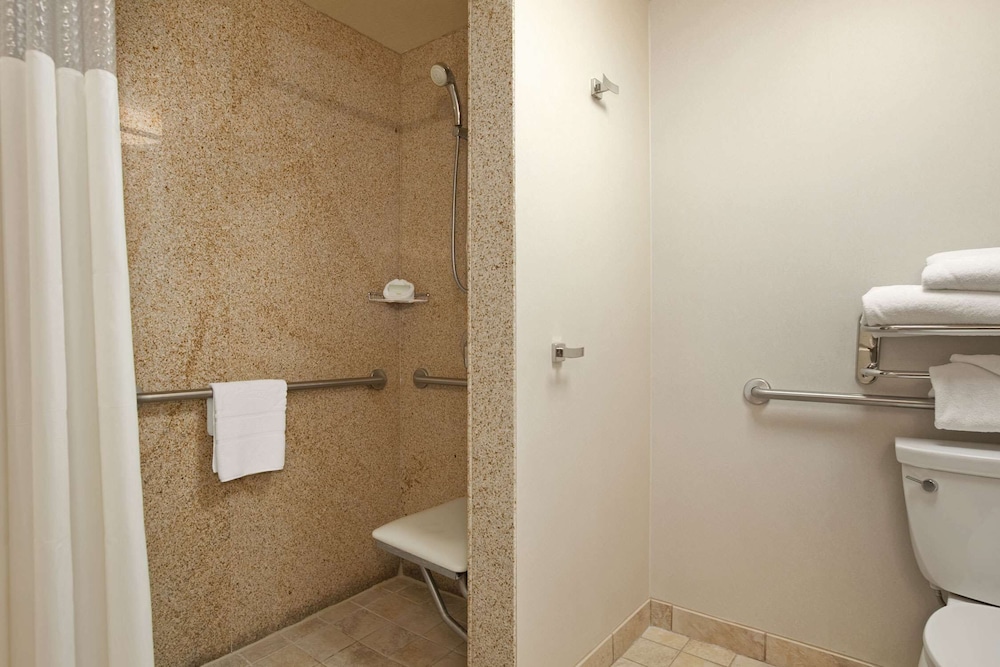 Homewood Suites by Hilton Jackson 11/41