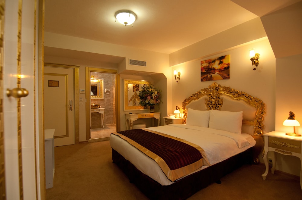 Vali Konak Hotel 27/65