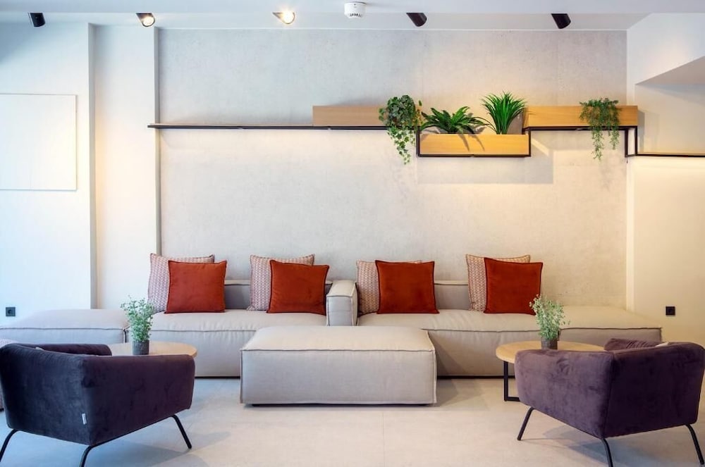 The City Hotel and Suites - Adults Only 41/61