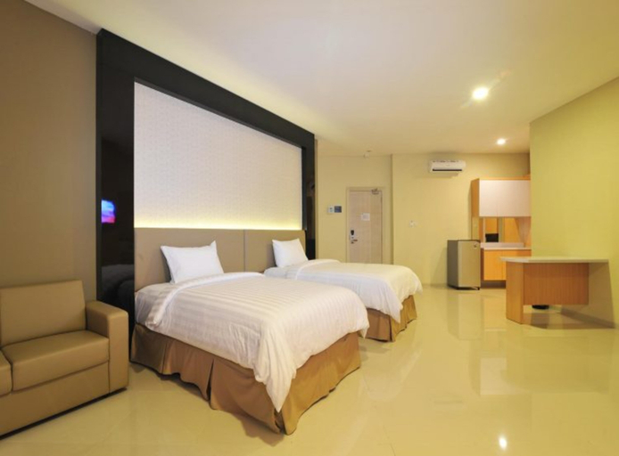 Deluxe, Twin Beds