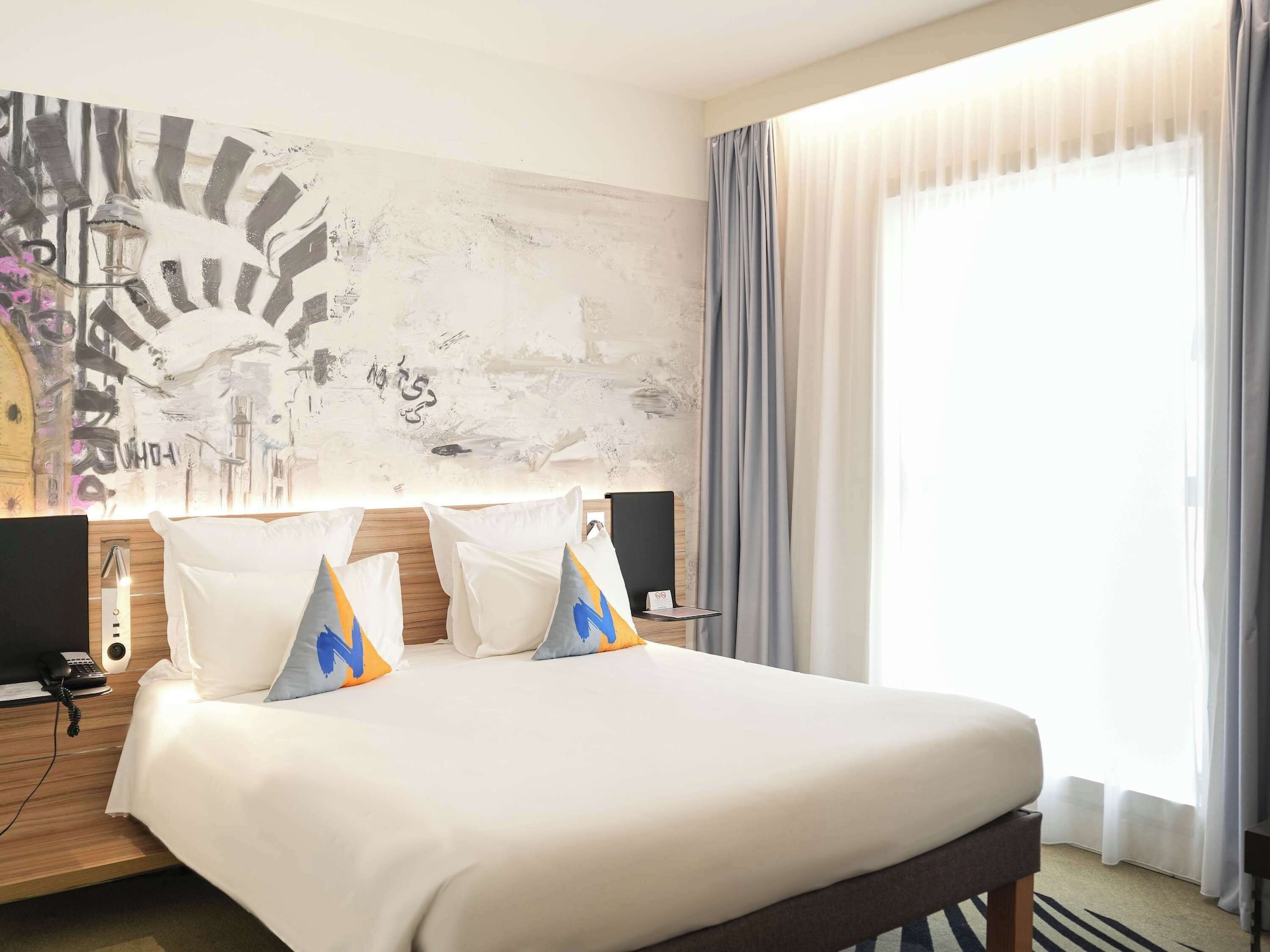 SUPERIOR, DOUBLE BED, SOFA