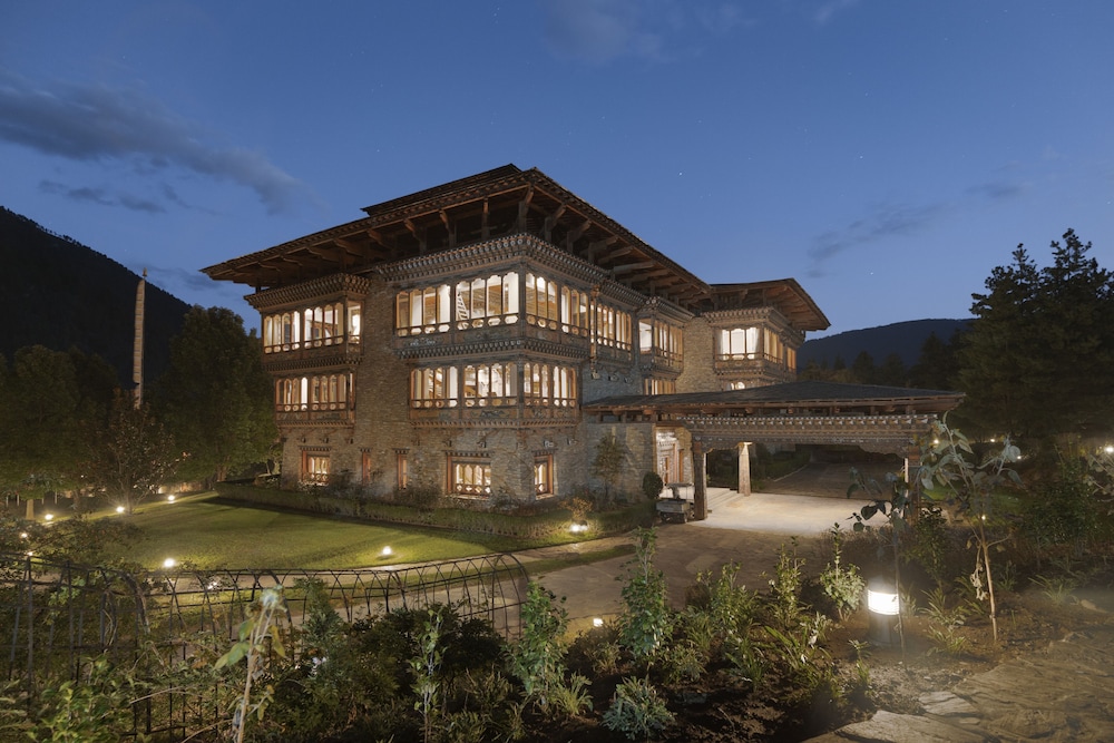 ZHIWALING HOTEL 3/50